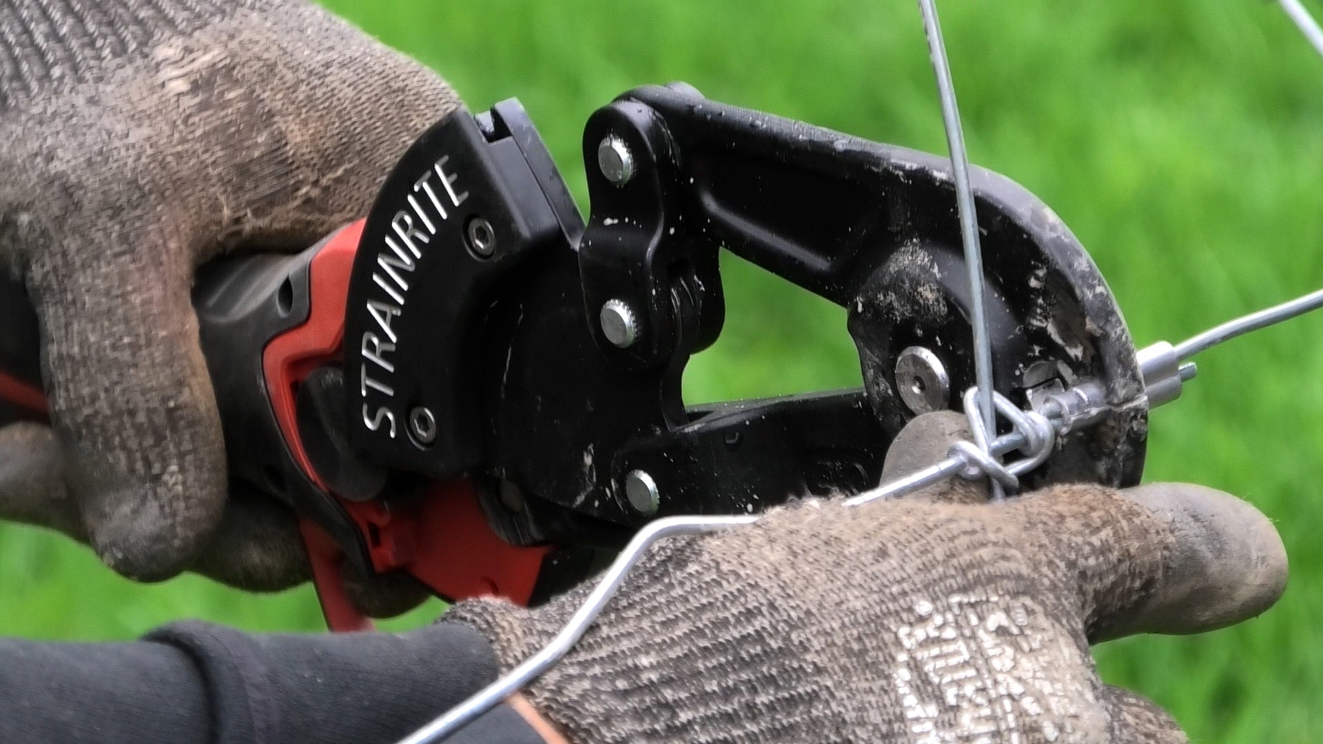 PROCRIMP F3020 Powered Crimping Tool – FenceFast Ltd.