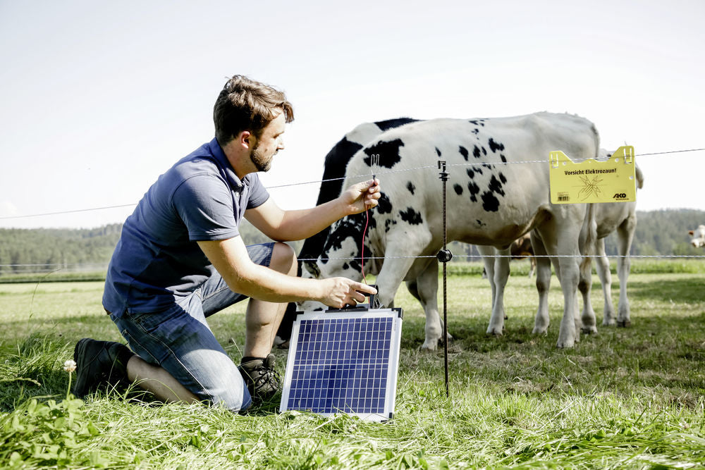 Corral Sun Power S15 Solar Energizer 2.3 joules