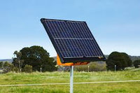Gallagher S400 Portable Solar Fence Energizer Mounted