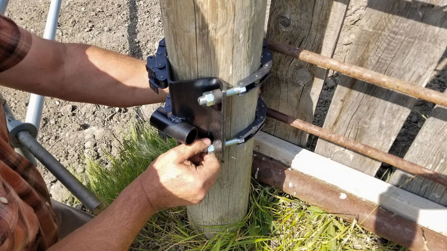 Pro Mount XL Wood Post Gate Mounting System