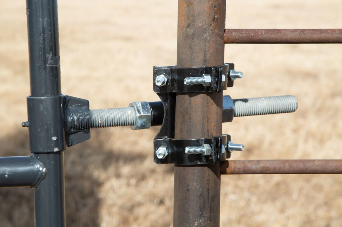 Pro Mount ST Pipe Gate Mounting System