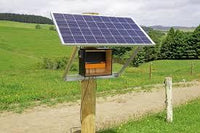Gallagher 130 Watt Solar Panel with Bracket Solar Mount